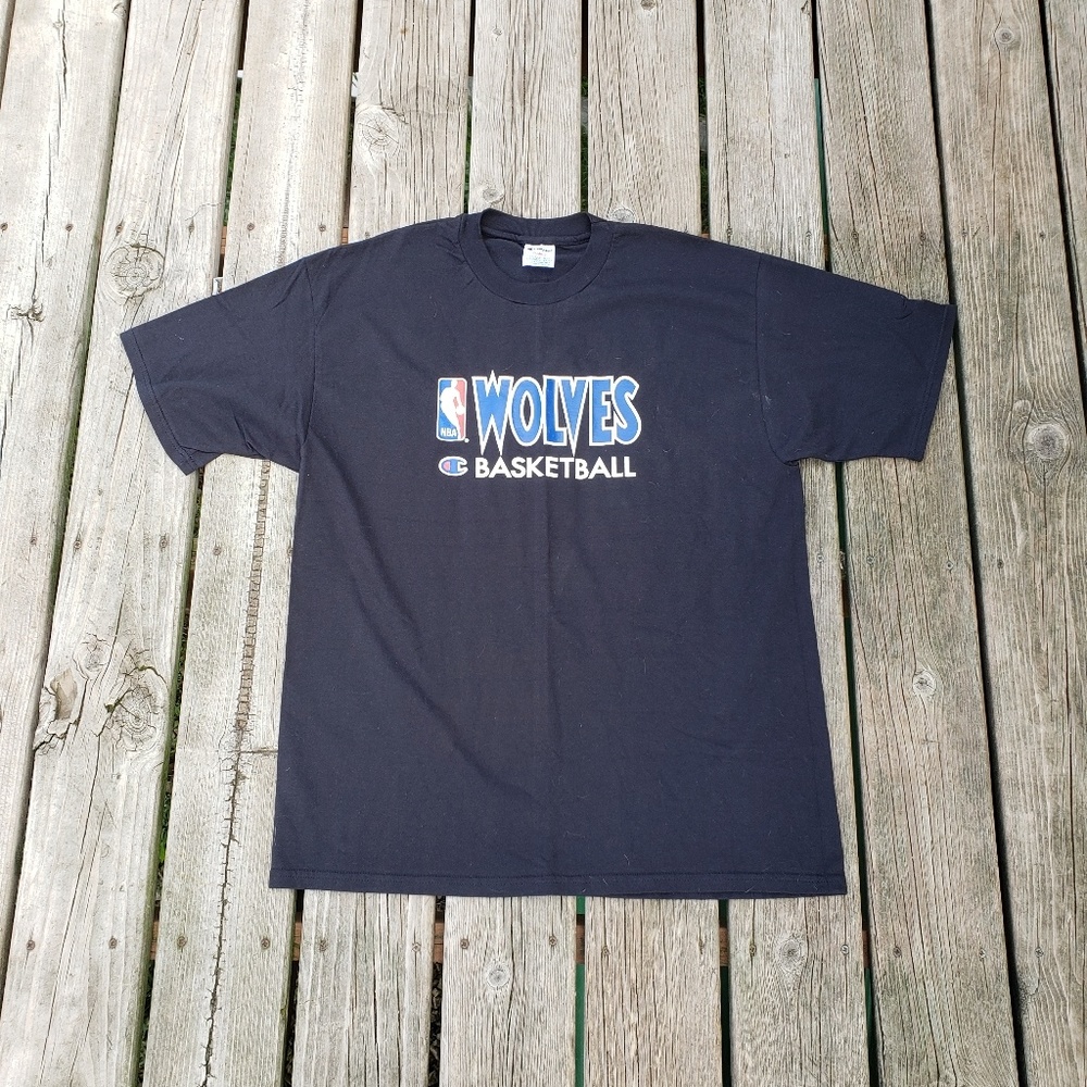 VINTAGE Champion Timberwolves tee
